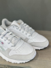 Кроссовки Кроссовки женские Reebok Classic Leather ftwr white/seaside grey/cold grey 1 Артикул GW38018.5, GW38015.5, GW38018, GW38017, GW38016.5, GW38019.5, GW380110, GW38016, GW38019, GW380111, GW38017.5, GW380110.5