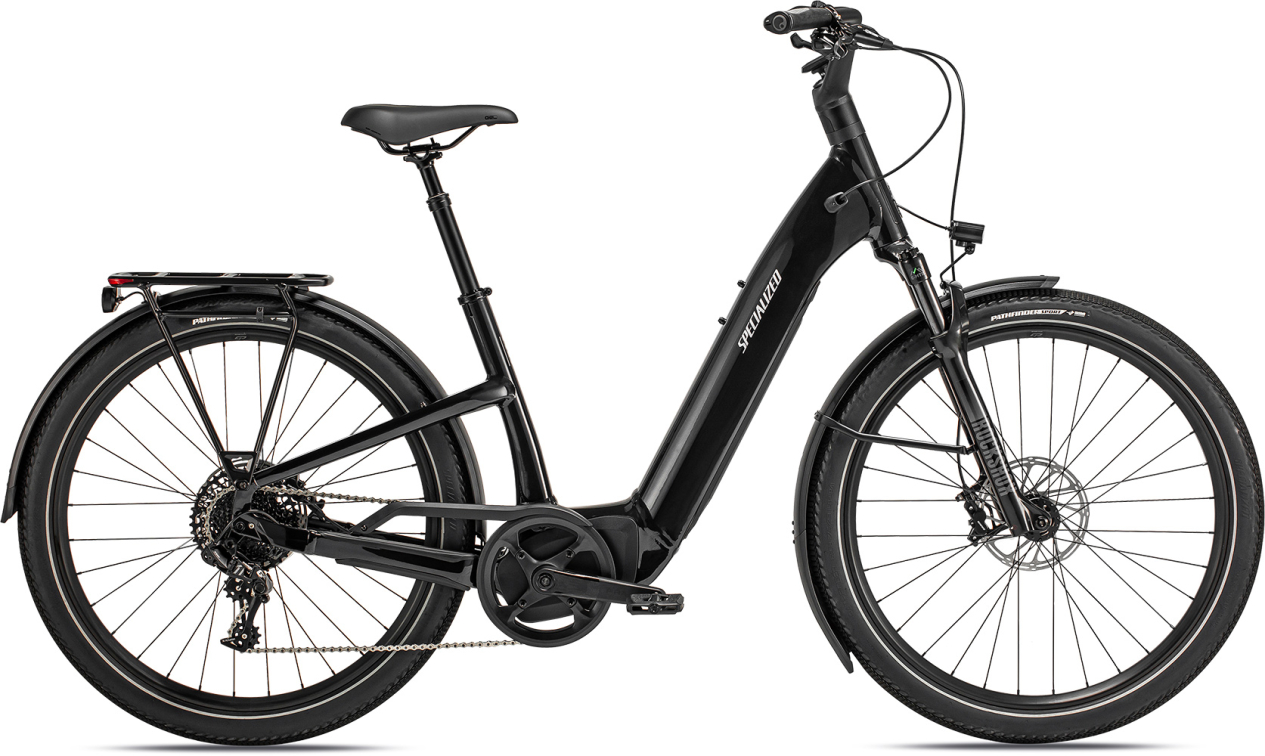 TURBO COMO - современный уровень комфорта Specialized Turbo Como 5.0 2023 Cast Black / Silver Reflective Артикул 90422-3402, 90422-3403, 90422-3404