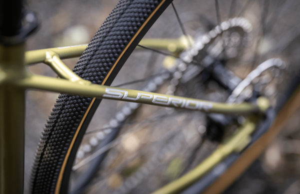 Superior X-Road Comp GR 2024 Gloss Olive Chrome