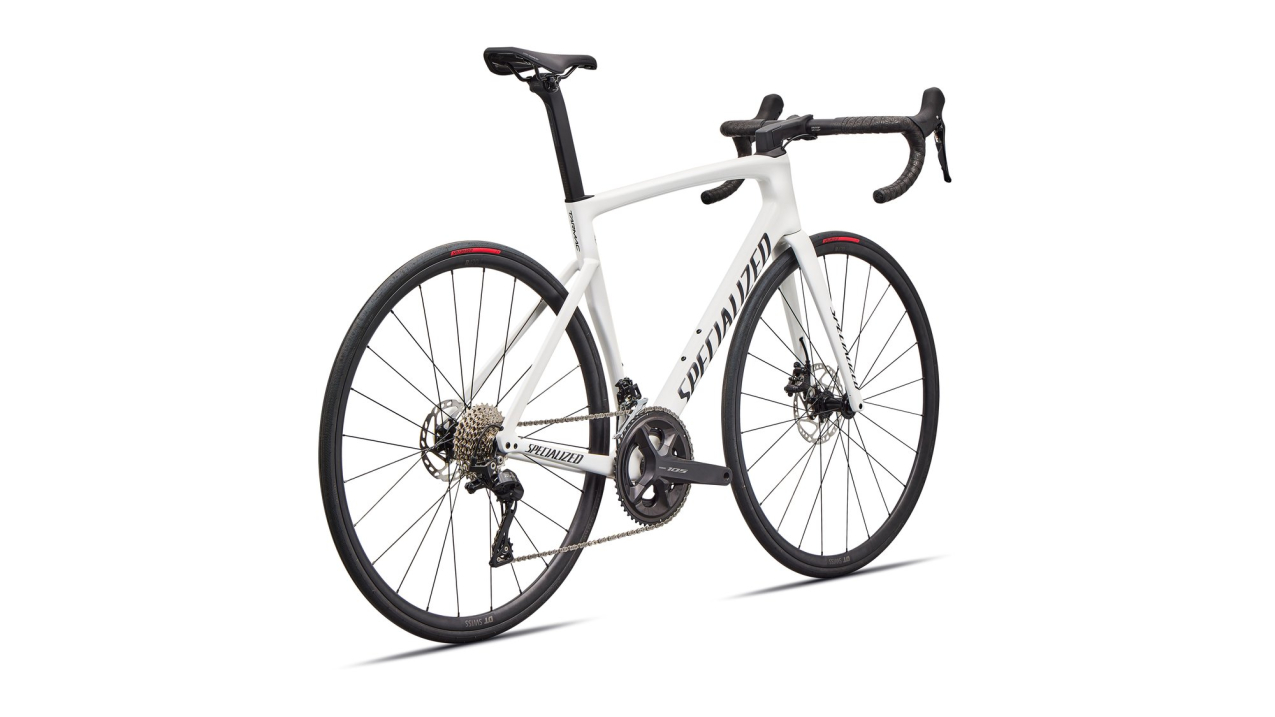 Шоссейные велосипеды Specialized Tarmac SL7 Sport - Shimano 105 2026 Gloss White / Dark Navy Metallic Артикул 90626-6349, 90626-6344, 90626-6361, 90626-6358, 90626-6352, 90626-6356, 90626-6354