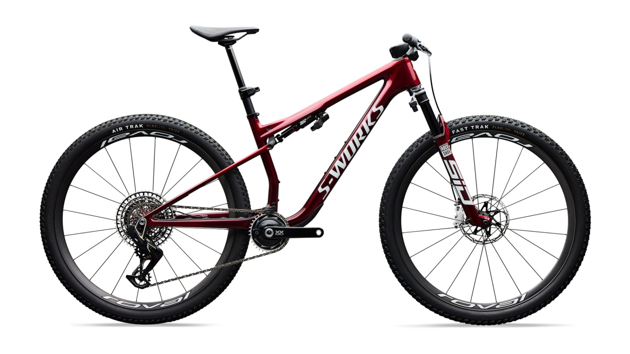 S-WORKS горные велосипеды Specialized S-Works Epic 9 2027 Gloss Red Tint Over Red Reflex Pearl Edge Fade Артикул 90327-0104, 90327-0103, 90327-0102, 90327-0105