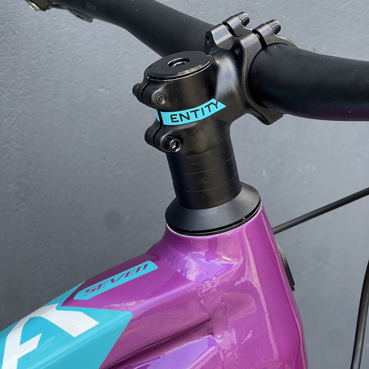 Polygon Xtrada 7 27.5 2023 Белый/Фиолетовый