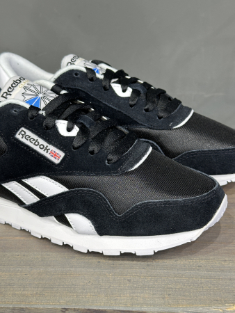 Кроссовки Кроссовки женские Reebok Classic Nylon black/black/white Артикул FV450611, FV45068.5, FV45069.5, FV450610.5, FV450610, FV45066, FV45067.5, FV45065, FV45065.5, FV45067, FV45069, FV45068, FV45066.5