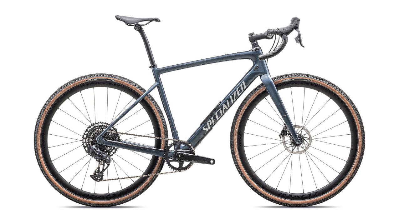 Гравийные велосипеды, комфорт плюс Specialized Diverge Expert Carbon 2025 Cast Blue Metallic / Silver Dust Артикул 95425-3049, 95425-3052, 95425-3061, 95425-3064, 95425-3058, 95425-3056, 95425-3054