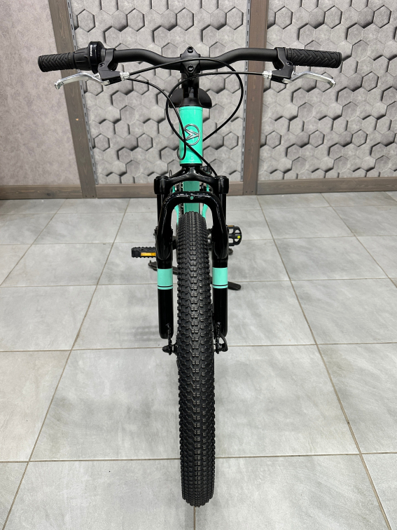 24 дюйма (7-11 лет) Silverback Spyke 24 D 1 Girl 2026 Gloss Mystic Teal/Gloss Black Артикул 4816026312845