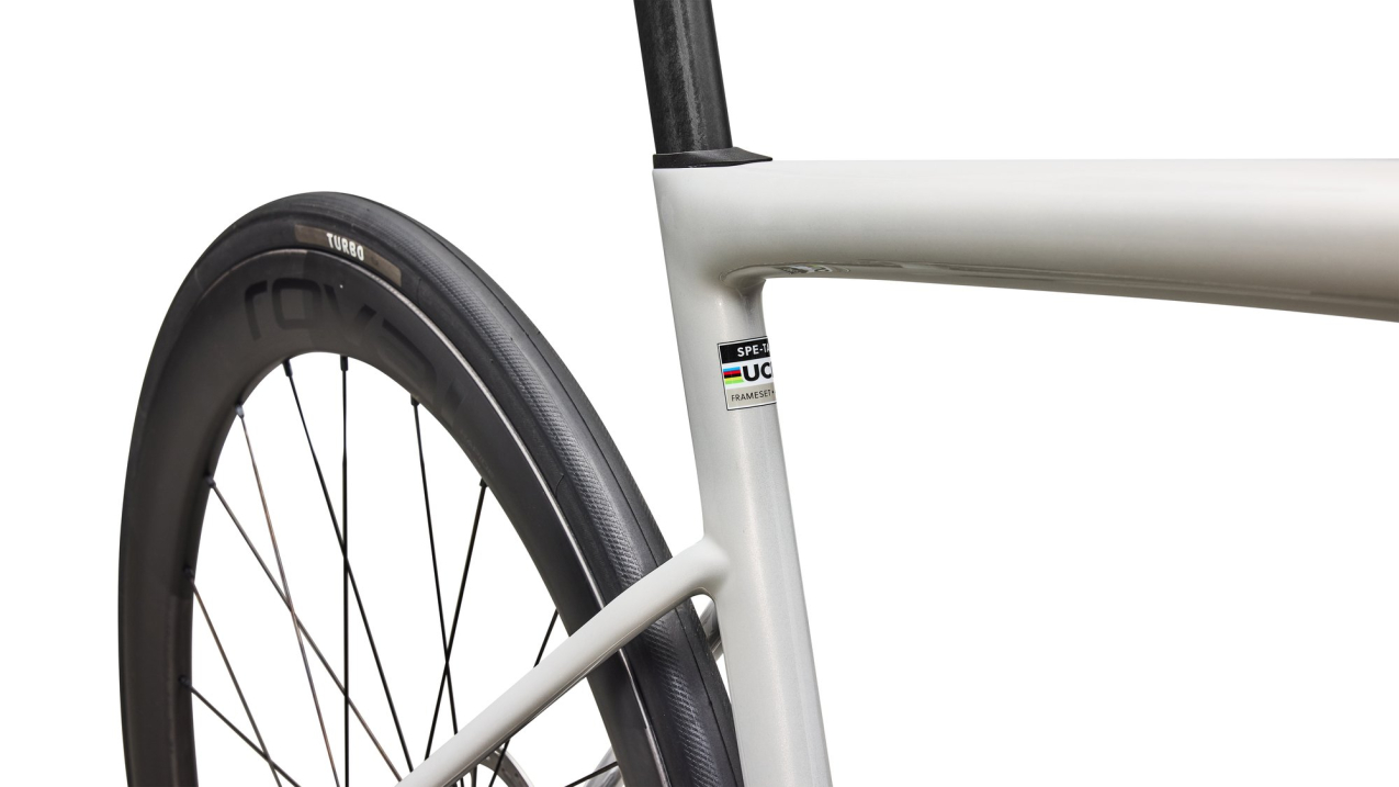 Шоссейные велосипеды Specialized Tarmac SL8 Pro - Sram Force AXS  2026 Gloss Dolomite Metallic / Nebula Metallic Артикул 94926-1152, 94926-1158, 94926-1156, 94926-1154, 94926-1149, 94926-1161, 94926-1144