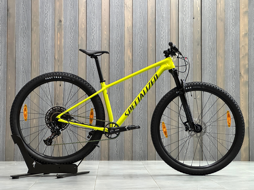 Купить Specialized Chisel Hardtail Comp 2025 Gloss Ion Metallic / Smoke Liquid Metal Артикул 91725-5101, 91725-5104, 91725-5103, 91725-5102, 91725-5105