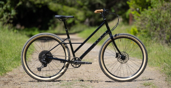 Marin Larkspur 2 2024 Black
