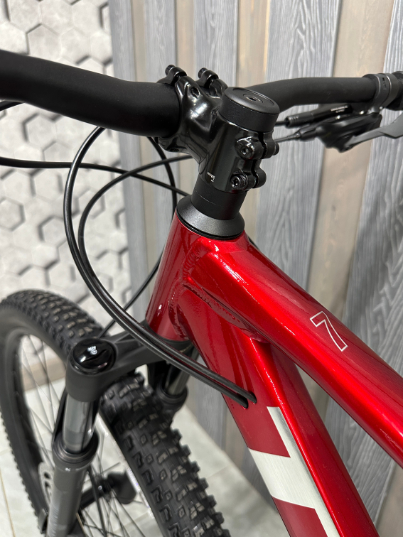 Купить Trek Marlin 7 Gen 3 29 Fury Red/Lithium Grey Fade Артикул 5337152, 5337151, 5337150, 5337153