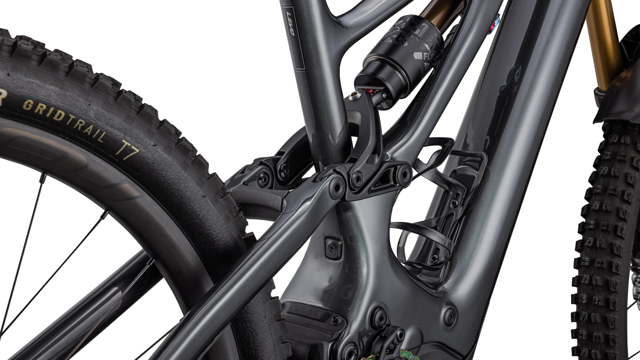 TURBO LEVO - лучшее из возможного! Specialized S-Works Turbo Levo 29/27 2023 Gloss Black Liquid Metal / Satin Black Chrome Foil Артикул 95223-0204, 95223-0202, 95223-0205, 95223-0206, 95223-0203