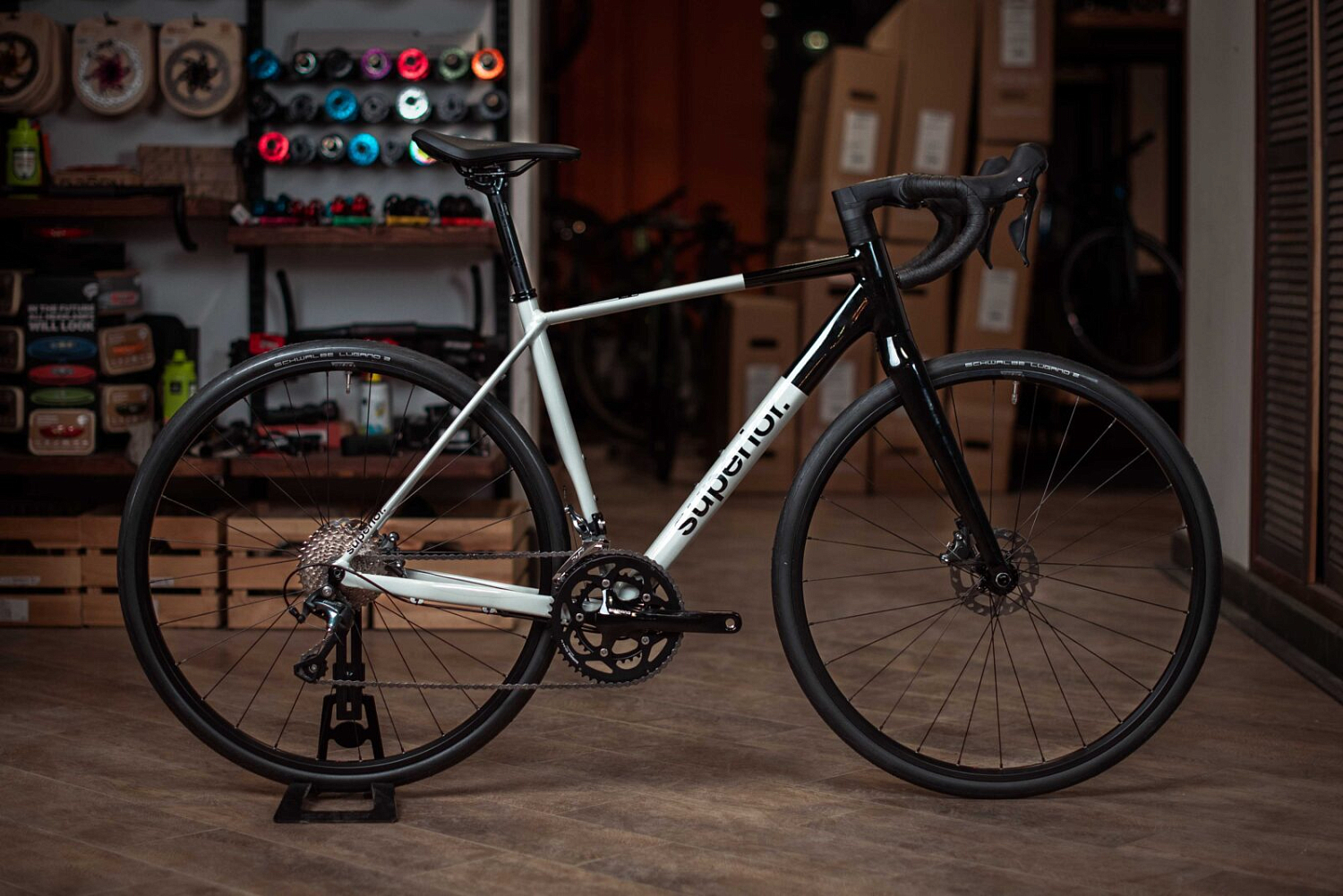 Superior X-ROAD 6.3 GF 2025 Gloss Grey/Black