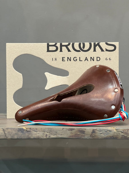 седло brooks b17 carved brown