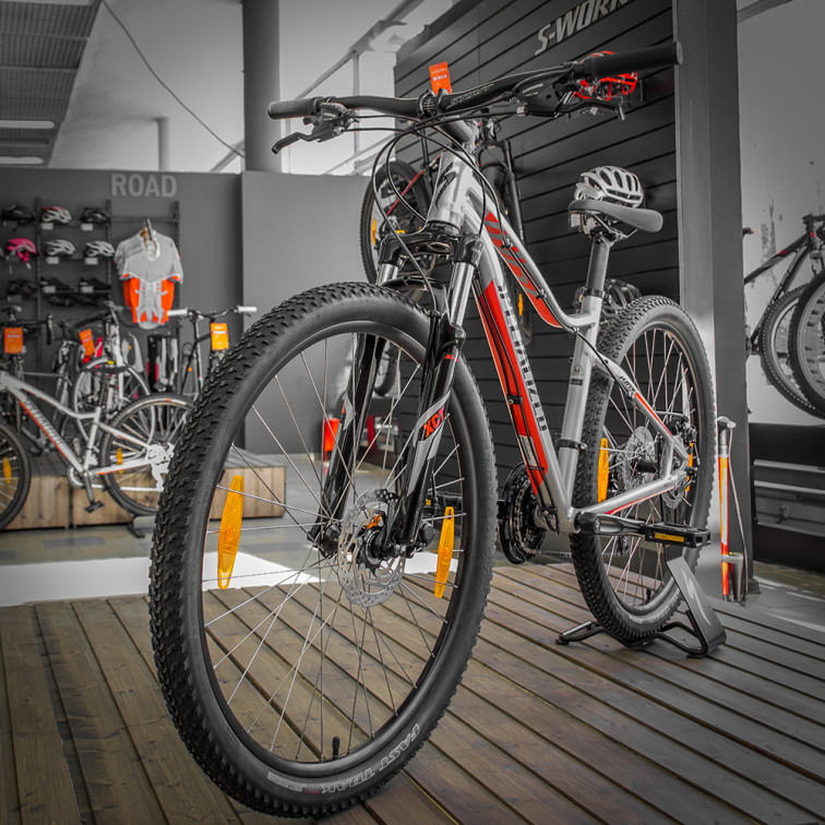 Купить Specialized Jynx 650B 2017 Артикул 85617-7104, 95617-7101, 85617-7003, 95617-7003, 95617-7002, 95617-7202, 85617-7004, 85617-7201, 95617-7201, 95617-7103, 85617-7202, 85617-7102, 85617-7001, 95617-7001, 85617-7203, 85617-7103, 95617-7204, 95617-7004, 95617-7104, 85617-7204, 95617-7102, 85617-7101, 85617-7002, 95617-7203