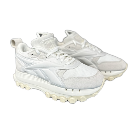 Кроссовки Кроссовки женские Reebok Classic Leather CARDI V2 chalk/chalk/alabaster Артикул GW887410.5, GW887411, GW88748, GW88749, GW88747, GW88748.5, GW88749.5, GW887410, GW88746.5, GW88747.5, GW88746