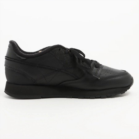 Кроссовки Кроссовки Reebok Maison Margiela Project 0 Classic Leather Memory Of black/ftwr white/black Артикул GW501413, GW50145, GW501410, GW50145.5, GW50149.5, GW50148, GW501411, GW50146.5, GW50149, GW50148.5, GW501410.5, GW50147.5, GW50147, GW50146