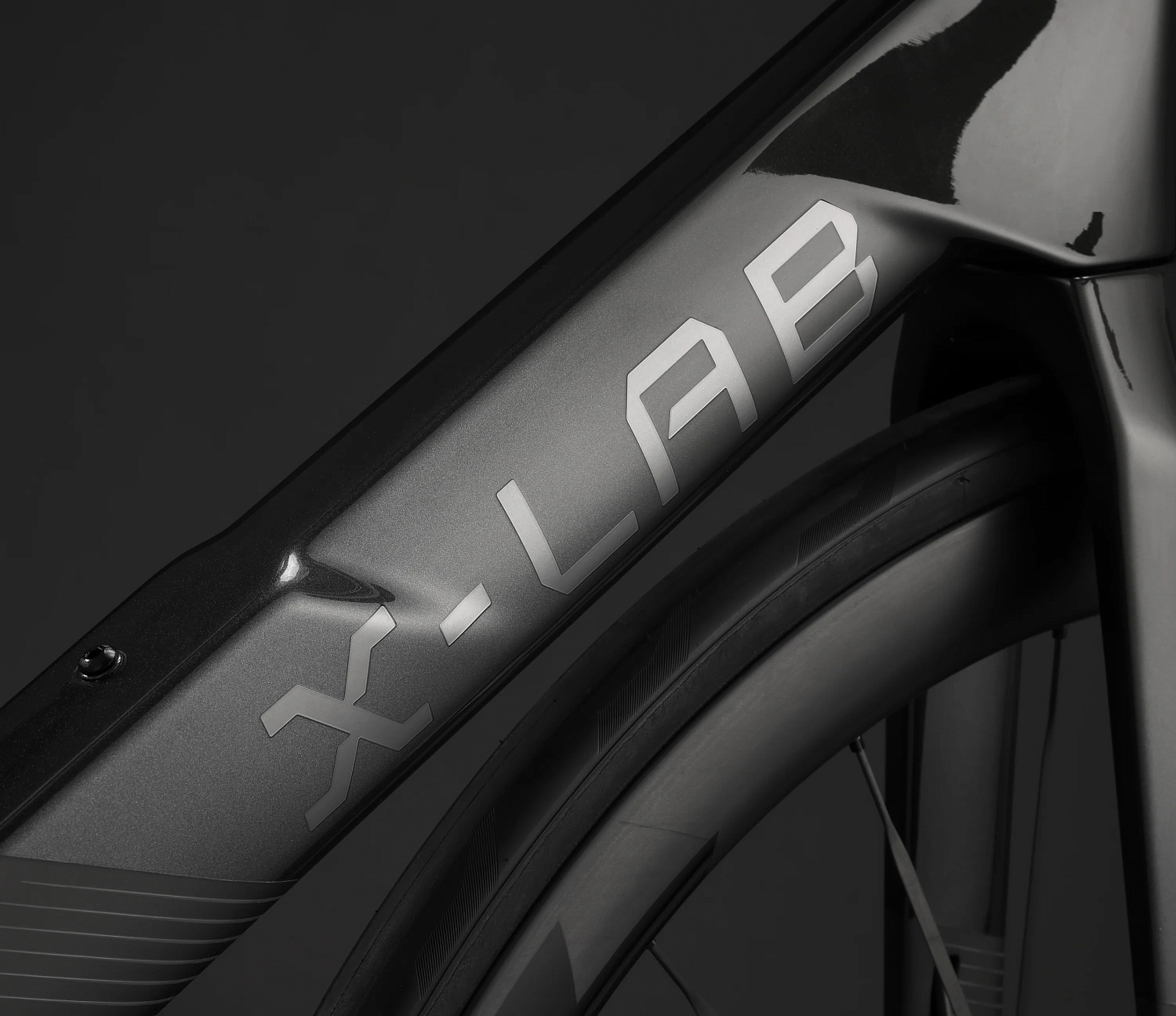 X-Lab AD8 Shimano Ultegra Di2 2027 Sunspot Red/Black