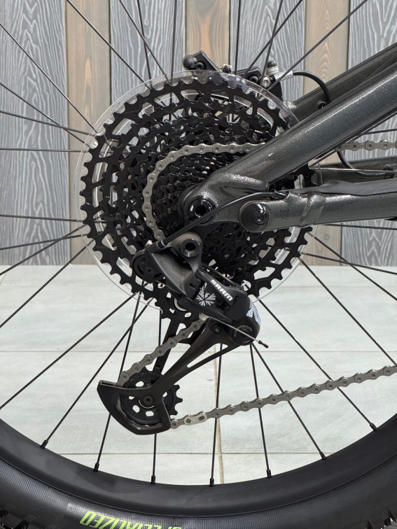 TURBO LEVO - лучшее из возможного! Specialized Turbo Levo SL Comp Alloy 2024 Gloss Charcoal / Silver Dust / Black Артикул 96824-5006, 96824-5003, 96824-5004, 96824-5002, 96824-5001, 96824-5005