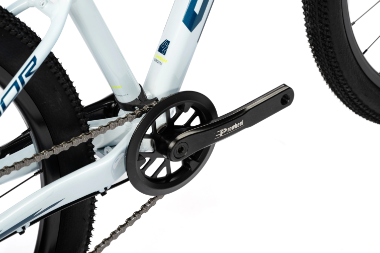 26-27 дюймов (10-16 лет) Superior Racer XC 27 DB Gloss White/Petrol Blue/Neon Yellow 2025 Артикул 801.2025.29602