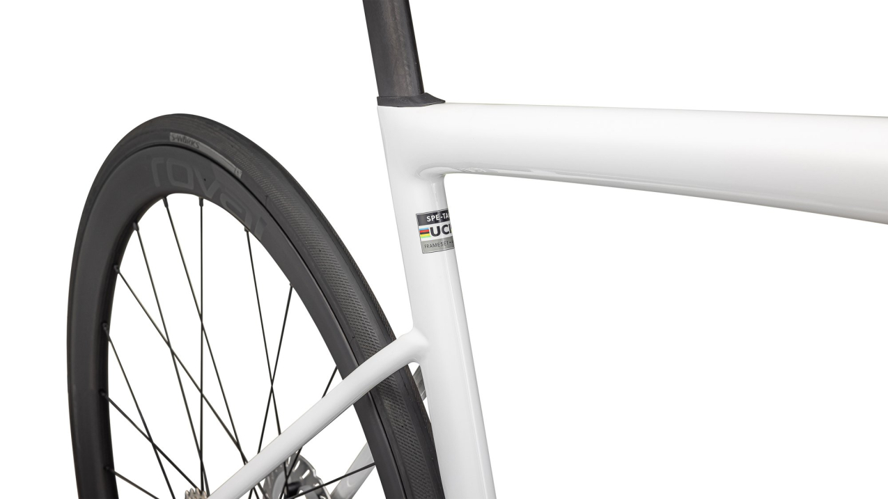 Шоссейные велосипеды Specialized Tarmac SL8 Expert - Ultegra Di2 2025 Gloss White / Black Metallic Артикул 94925-3152, 94925-3154, 94925-3161, 94925-3149, 94925-3158, 94925-3156, 94925-3144