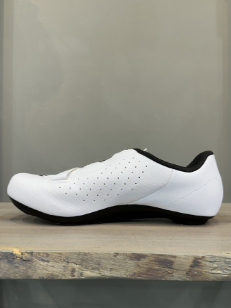 Велотуфли шоссе и триатлон Велотуфли Road Specialized Torch 1.0 White Артикул 61020-5545, 61020-5547, 61020-5543, 61020-5546, 61020-5548, 61020-5542, 61020-5544, 61020-5549
