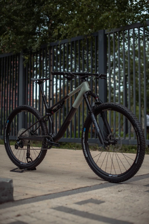 Купить Superior XF 9.6 DC 2025 Matte Carbon/Grey Артикул 801.2024.29172, 801.2024.29173