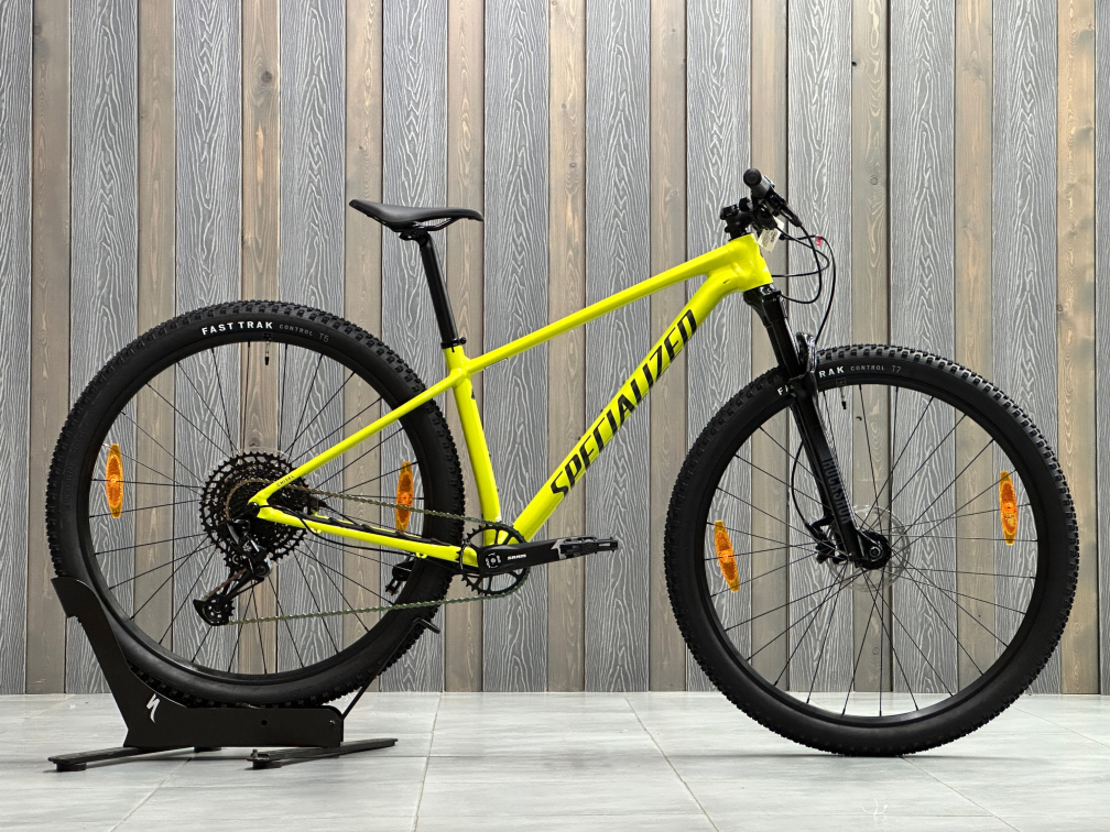 Купить Specialized Chisel Hardtail Comp 2025 Gloss Ion Metallic / Smoke Liquid Metal Артикул 91725-5101, 91725-5104, 91725-5103, 91725-5102, 91725-5105