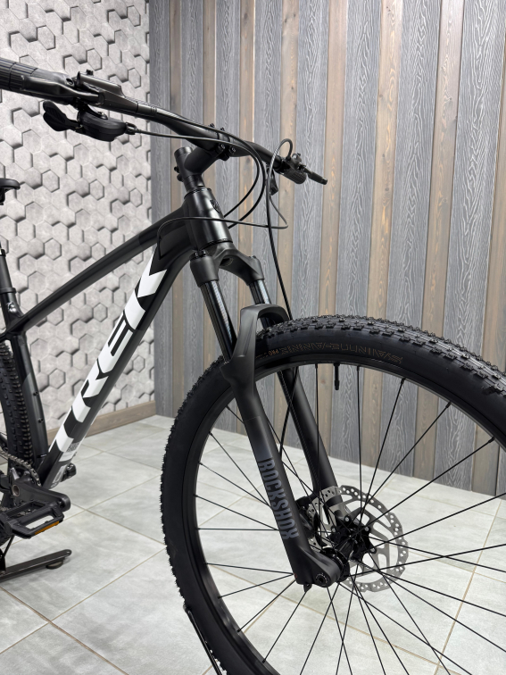 Купить Trek Procaliber 6 Satin Trek Black/Lithium Grey Артикул 5301898, 5301896, 5301897