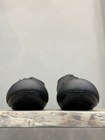 Велотуфли шоссе и триатлон Велотуфли Road Specialized Torch 1.0 Black Артикул 61020-5149, 61020-5147, 61020-5136, 61020-5148, 61020-5144, 61020-5137, 61020-5139, 61020-5142, 61020-5140, 61020-5145, 61020-5143, 61020-5141, 61020-5138, 61020-5146