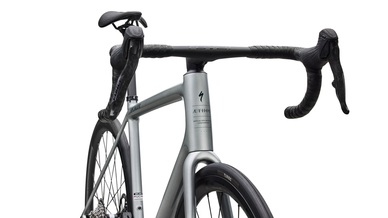 Шоссейные велосипеды Specialized Aethos 2 Pro SRAM Force AXS 2026 Gloss Shadow Silver Артикул 97226-1261, 97226-1249, 97226-1254, 97226-1256, 97226-1258, 97226-1252