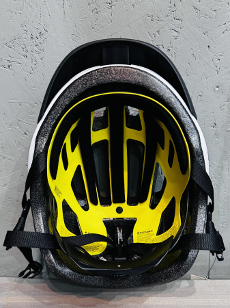 Шлемы Шлем Specialized Chamonix 3 Mips White Артикул 60124-1814, 60124-1812, 60124-1813