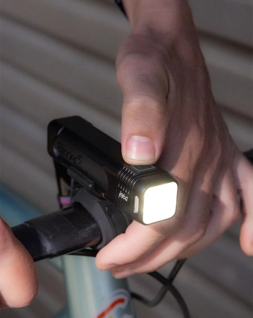 Фары и фонари Фонарь передний Knog Blinder 1000 Артикул 