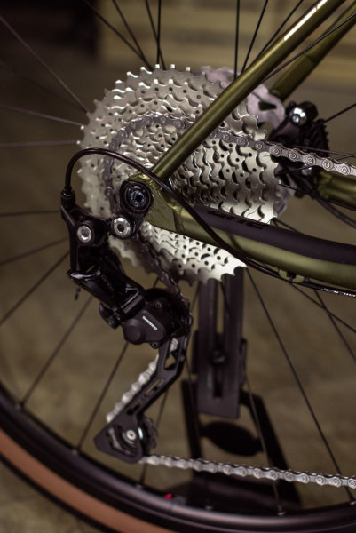 Superior X-Road Comp GR 2024 Matte Olive Metallic