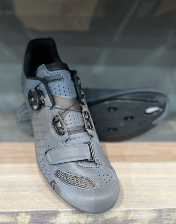 Велотуфли шоссе и триатлон Велотуфли Road Scott Comp Boa Reflective grey reflective/black Артикул 7615523410620, 7615523410637, 7615523410644, 7615523410675