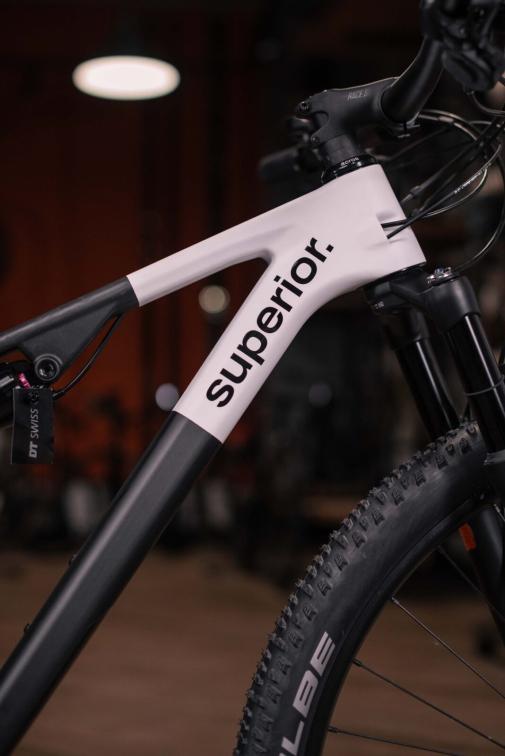 Купить Superior XF 9.2 RC 2024 Matte Carbon/White Артикул 801.2024.29218, 801.2024.29219, 801.2024.29220, 801.2024.29217