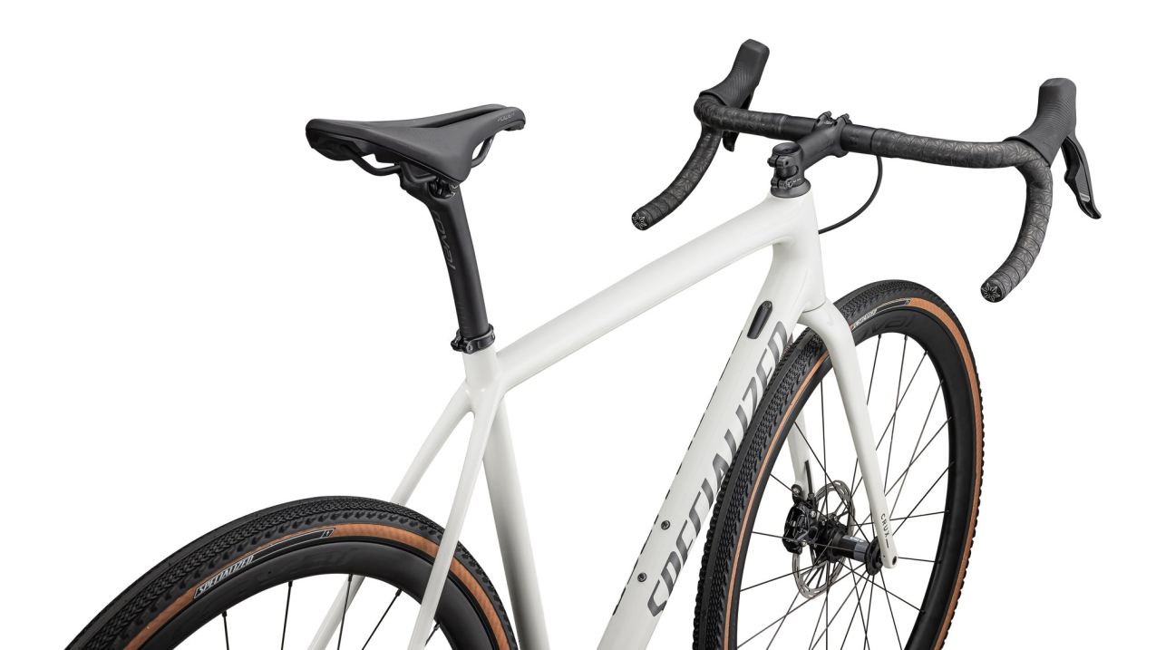 Циклокроссовые, внедорожные велосипеды Specialized Crux Expert Sram Rival eTap AXS 2025 Gloss Dune White / Smoke Liquid Metal Артикул 91425-3049, 91425-3052, 91425-3054, 91425-3058, 91425-3061, 91425-3056