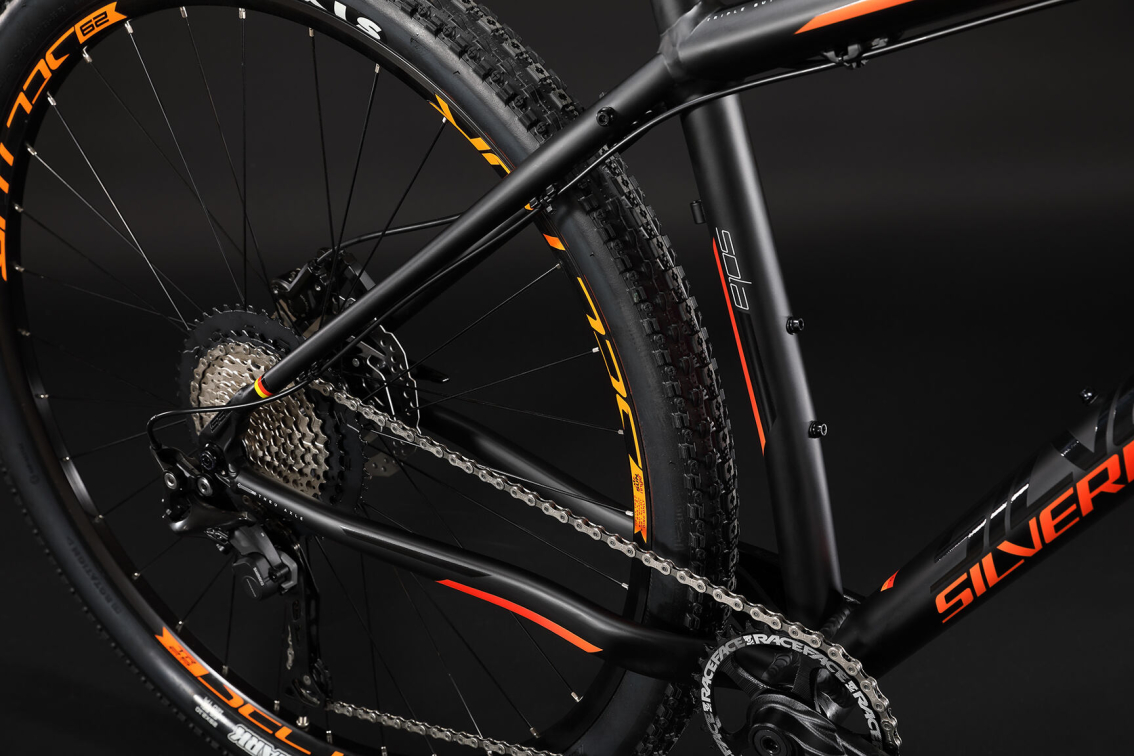 Купить Silverback Sola 1 2018 Артикул 60097000401432, 60097000401433