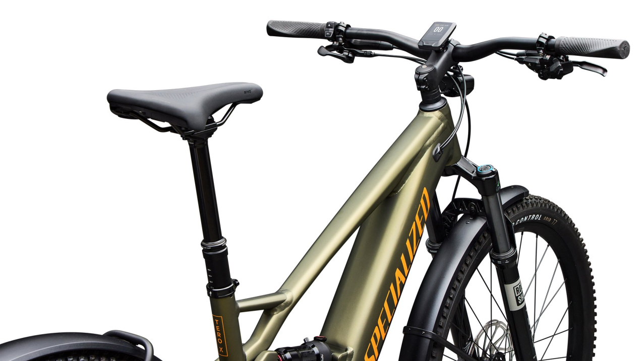 TURBO TERO - Способность колесить где угодно! Specialized Turbo Tero X 5.0 2026 Satin Laurel Green Metallic / Orange Zest Артикул 91625-3704, 91625-3705, 91625-3703