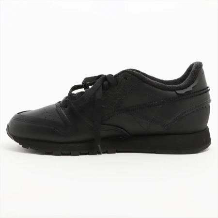 Кроссовки Кроссовки Reebok Maison Margiela Project 0 Classic Leather Memory Of black/ftwr white/black Артикул GW501413, GW50145, GW501410, GW50145.5, GW50149.5, GW50148, GW501411, GW50146.5, GW50149, GW50148.5, GW501410.5, GW50147.5, GW50147, GW50146