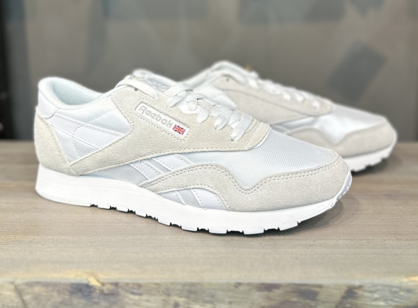 Кроссовки Кроссовки Reebok Classic Nylon white/white/light grey Артикул FV15936, FV15935, FV159313, FV15939.5, FV159310, FV15937, FV15939, FV159311.5, FV159312.5, FV159314, FV159310.5, FV159311, FV15938.5, FV15937.5, FV159312, FV15938