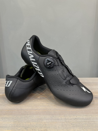 Велотуфли шоссе и триатлон Велотуфли Road Specialized Torch 1.0 Black Артикул 61020-5149, 61020-5147, 61020-5136, 61020-5148, 61020-5144, 61020-5137, 61020-5139, 61020-5142, 61020-5140, 61020-5145, 61020-5143, 61020-5141, 61020-5138, 61020-5146