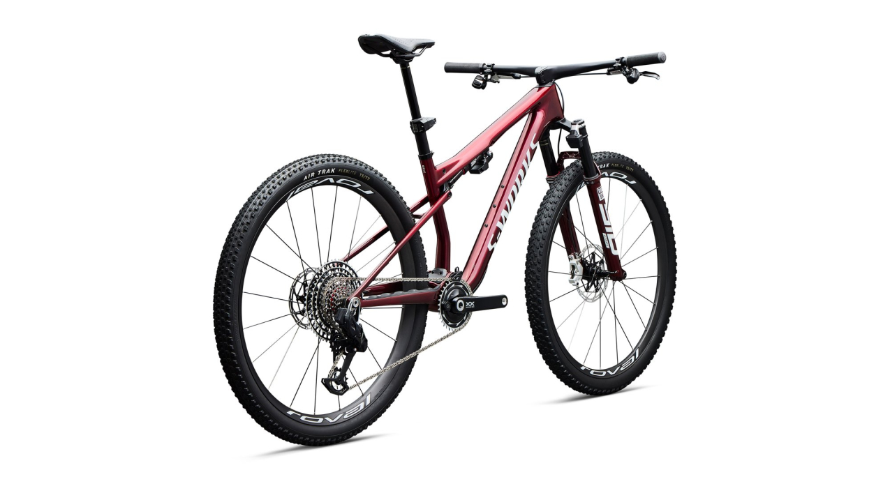 S-WORKS горные велосипеды Specialized S-Works Epic 9 2027 Gloss Red Tint Over Red Reflex Pearl Edge Fade Артикул 90327-0104, 90327-0103, 90327-0102, 90327-0105