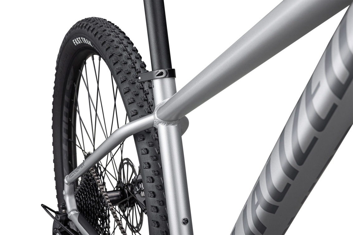 Купить Specialized Rockhopper Expert 27,5 2022 Satin Silver Dust / Black Holographic Foil Артикул 91522-3704, 91522-3705, 91522-3701, 91522-3703, 91522-3702