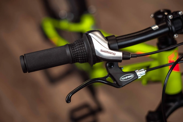 Superior Racer XC 24 2025 Matte Lime/Black/Red