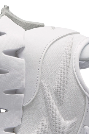 Кроссовки Кроссовки женские Reebok Zig Dynamica 3 ftwr white/pure grey 3/ftwr white Артикул GX93308, GX933010, GX93307, GX93309
