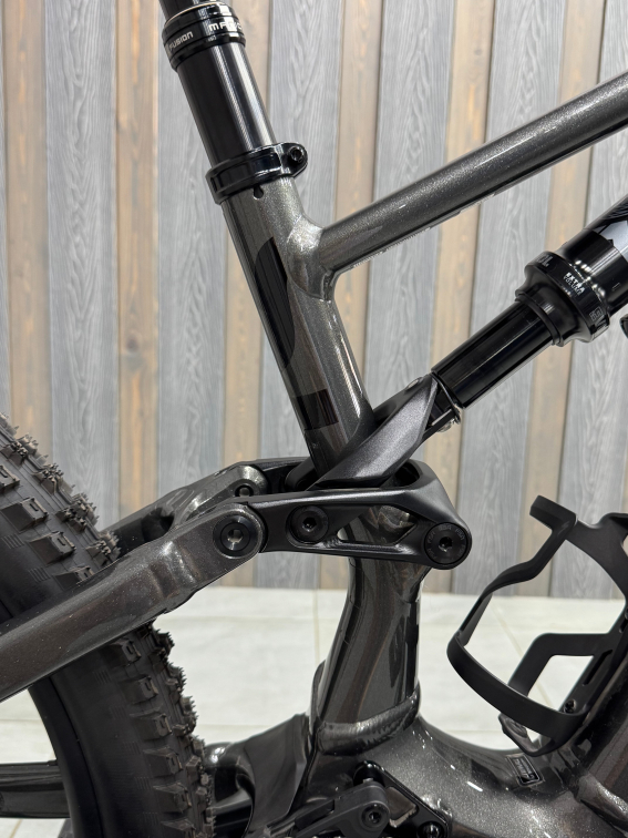 TURBO LEVO - лучшее из возможного! Specialized Turbo Levo SL Comp Alloy 2024 Gloss Charcoal / Silver Dust / Black Артикул 96824-5006, 96824-5003, 96824-5004, 96824-5002, 96824-5001, 96824-5005