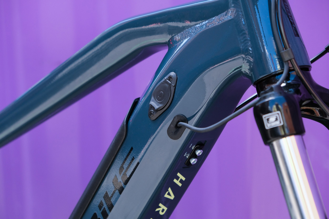 Электровелосипеды с двигателем Bosch, Yamaha, Shimano Haibike Xduro HardNine 5 500Wh Alivio Navy Blue Артикул 45024147, 45024149, 45024151