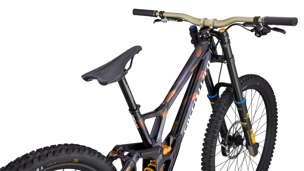 Купить Specialized Demo Race 2025 Gloss Obsidian / Brushed / Chameleon Supernova Артикул 94525-7205, 94525-7202, 94525-7204, 94525-7203