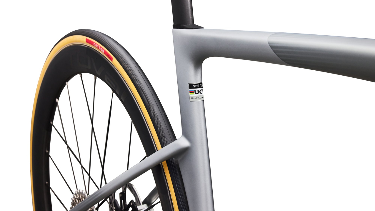 S-WORKS велосипеды шоссе Specialized  S-Works Tarmac SL9 AXS 2027 Satin Silver Dust / Spectrum Flake / Chrome Артикул 94927-0052, 94927-0061, 94927-0058, 94927-0049, 94927-0056, 94927-0054