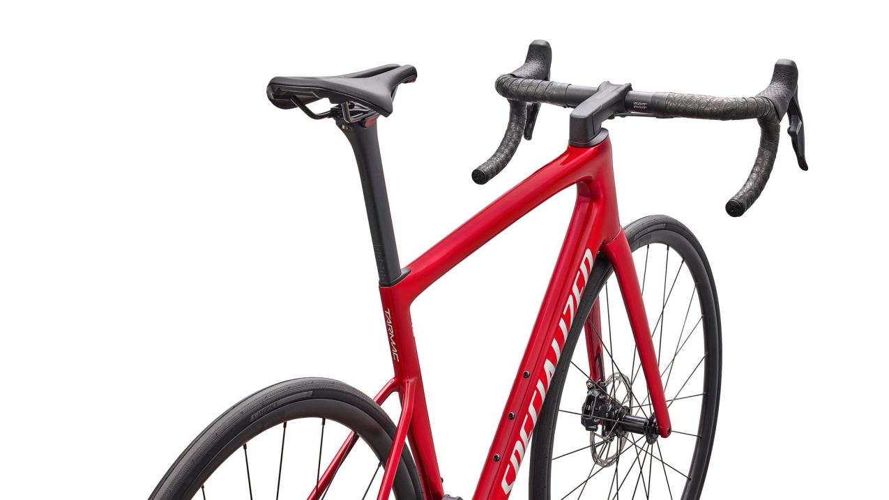 Шоссейные велосипеды Specialized Tarmac SL8 Comp - Sram Rival AXS  2026 Gloss Red Tint Over Silver Dust / Silver Dust Артикул 94926-5858, 94926-5849, 94926-5861, 94926-5852, 94926-5854, 94926-5856, 94926-5844
