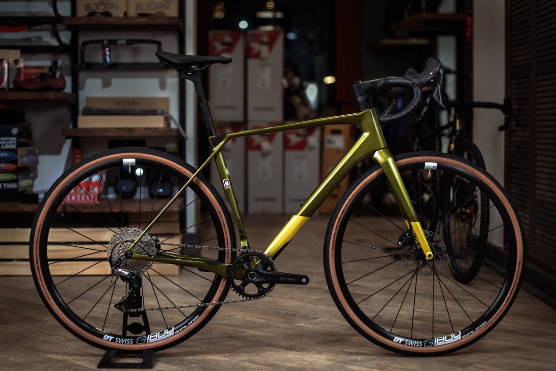 Гравийные велосипеды, комфорт плюс Superior X-Road Team Comp GR 2024 Gloss Olive Chrome Артикул 801.2023.28046, 801.2023.28045, 801.2023.28044, 801.2023.28047